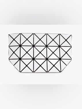 Geometric White & Black Wristlet Clutch